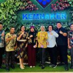 Rombongan DPRD Morowali Utara bahas kesenjangan pekerja lokal dan TKA saat konsultasi di Kemenaker RI.