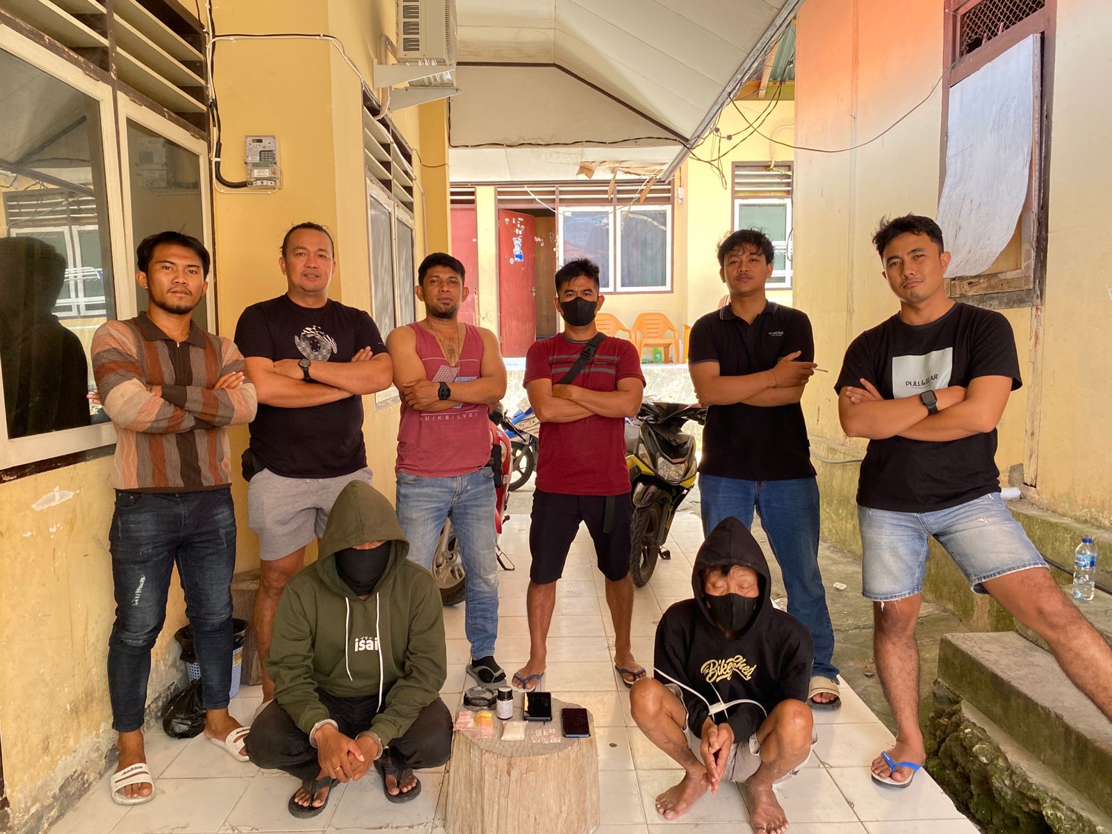 Polres Banggai bongkar kasus narkoba, dua pria ditangkap bersama sabu di Luwuk.